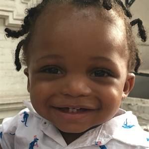 Meet your Posher, Monique